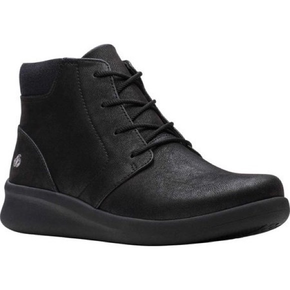 clarks black ankle boots size 6